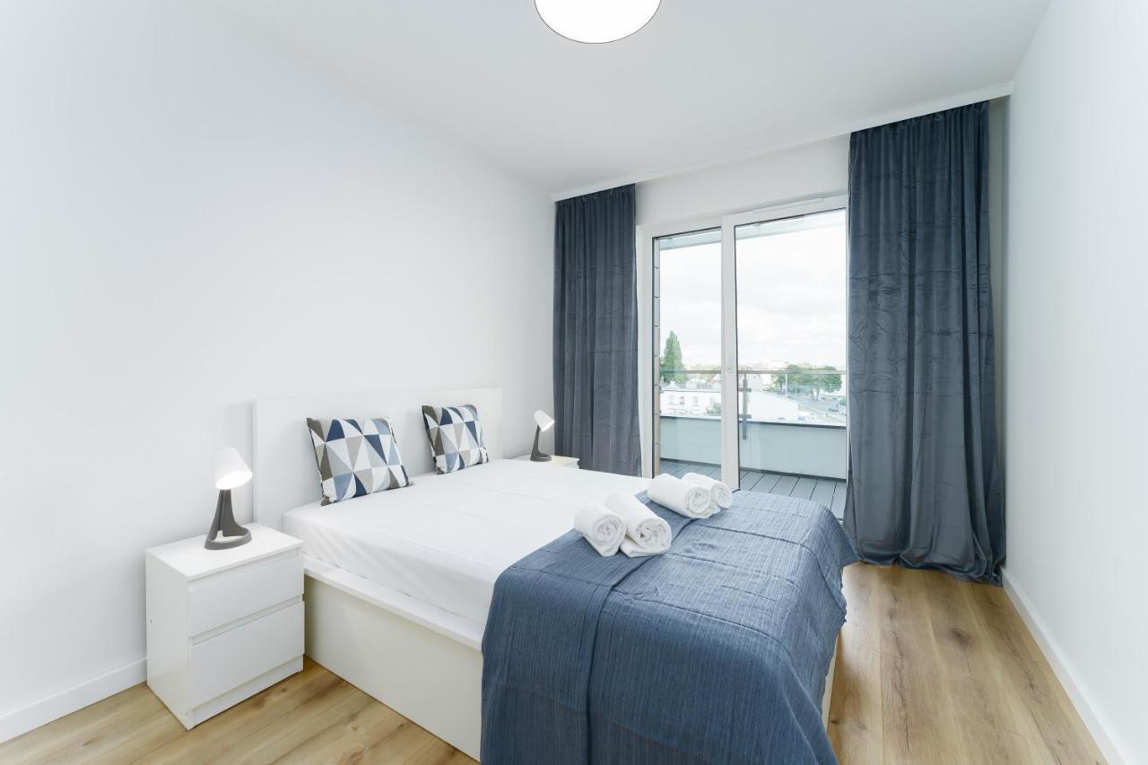 Apartament Morski Navigator By Holidaysun Kołobrzeg Exteriör bild