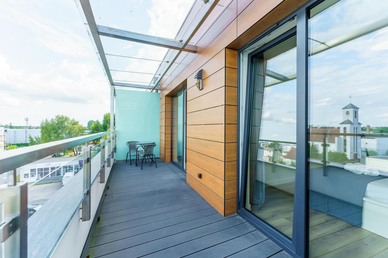Apartament Morski Navigator By Holidaysun Kołobrzeg Exteriör bild